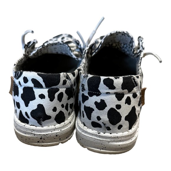 Rare Hey Dude Wendy in Cow Print Shoes - Picture 3 of 8